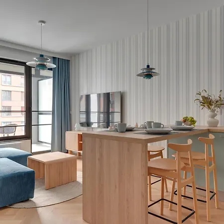 Doki Living - & Foodhall By Downtown Apartmán Gdaňsk