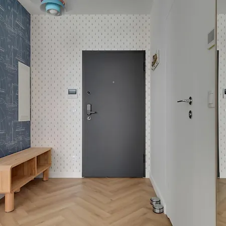Doki Living - & Foodhall By Downtown Gdaňsk